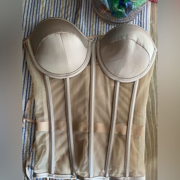 PERFECT CORSET NY  Satin Corset Beige Size Medium Lace Up Back Girdle NWT - Picture 4 of 13